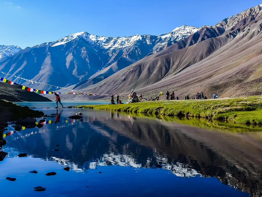 Hampta Pass Trek best time to visit